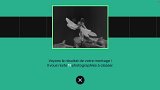 L'image présente une vignette de photographie en noir et blanc d'une fleur avec des pétales délicats. En dessous de la photo, il y a un message qui indique que vous devez classer 11 photographies restantes, indiquant qu'il s'agit probablement d'un projet de montage ou d'une activité de classement. Le fond est en couleur turquoise, ce qui accentue la photo au centre. Un bouton "X" est visible en bas pour fermer la fenêtre.