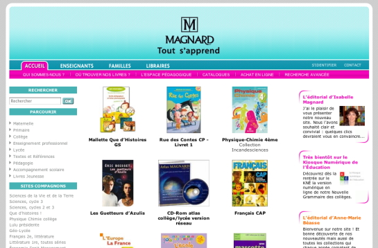 L'image montre la page d'accueil du site web de l'éditeur Magnard. On y trouve un en-tête avec le logo de Magnard, suivi de différentes sections comprenant des liens pour les enseignants, les familles et les bibliothèques. Des vignettes illustrant divers livres et ressources pédagogiques sont présentées, notamment des manuels scolaires pour les matières comme l'histoire, la physique-chimie, et le français. Il y a aussi un espace pour rechercher des livres et des informations supplémentaires sur la maison d'édition.
