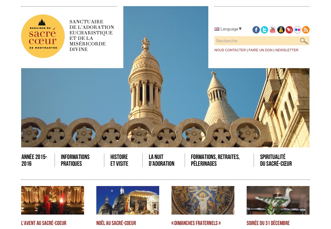 L'image représente un site web consacré au Sanctuaire du Sacré-Cœur de Montmartre. En haut, on peut voir une belle image des coupoles caractéristiques de la basilique, probablement sous un ciel bleu. Le design du site est clair et convivial, avec des sections pour la navigation, comprenant des informations sur l'adoration eucharistique, l'histoire et les visites. Il y a également des mentions d'événements et de retraites, ainsi qu'une option pour changer la langue du site et accéder à des informations supplémentaires.