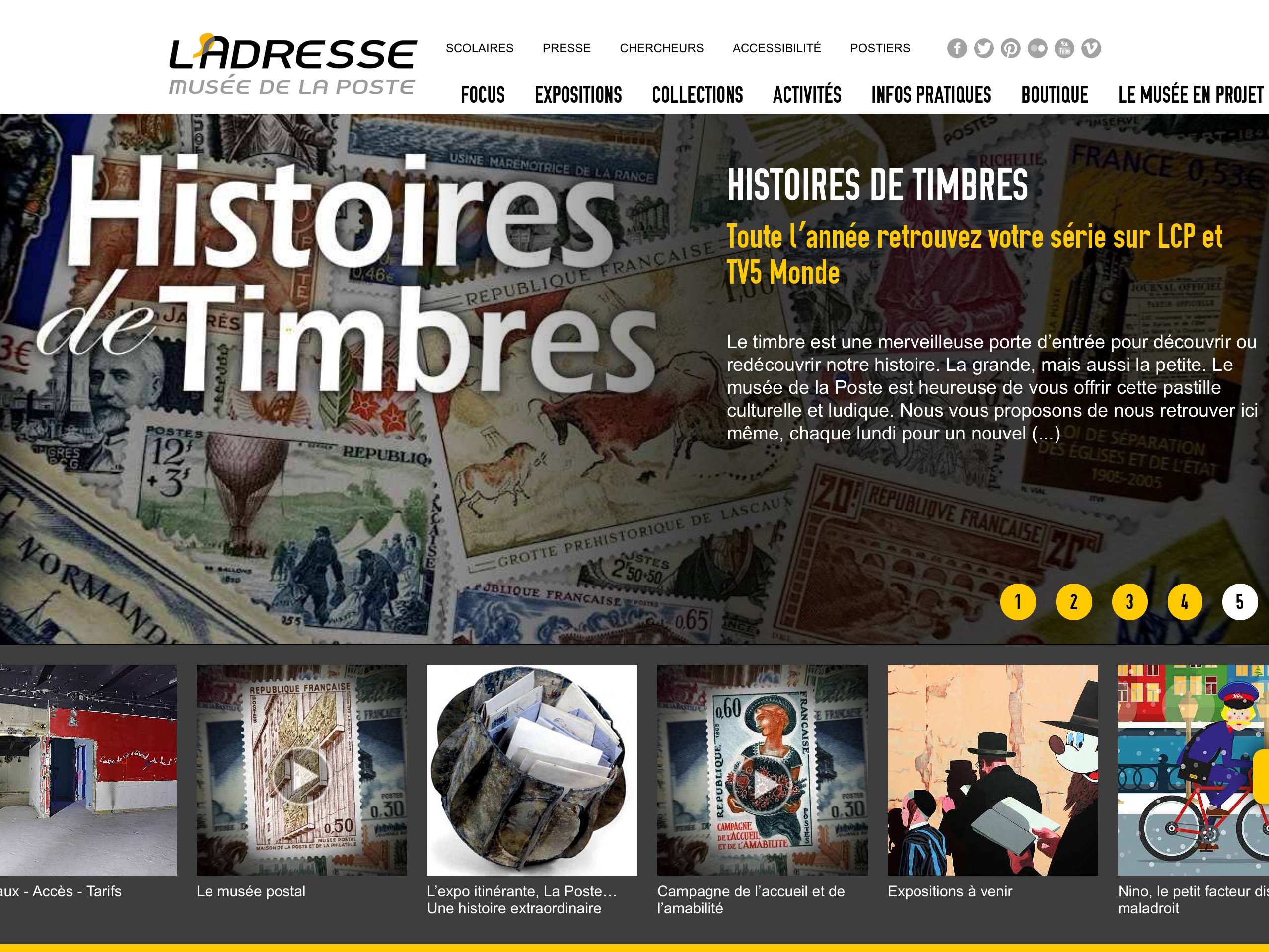 L'image présente un site web consacré au Musée de la Poste, intitulé "Histoires de Timbres." On y trouve des informations sur des expositions, ainsi que des ressources éducatives et pratiques. La page semble comporter des vignettes illustrant différentes thématiques liées aux timbres, ainsi que des sections sur les travaux en cours et les événements à venir. Les couleurs et la mise en page sont organisées pour attirer l'attention sur le contenu proposé.