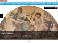 L'image semble représenter une œuvre artistique classique, typique du style décoratif. On y voit deux figures féminines, probablement personnifiant des idéaux artistiques ou culturels, entourant un enfant. Le décor en arrière-plan est riche, avec des motifs dorés, ajoutant une ambiance opulente à l'ensemble. Les couleurs sont douces et harmonieuses, créant une atmosphère apaisante. L'œuvre évoque des thèmes de protection, de créativité et de transmission du savoir.